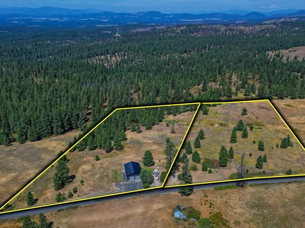 13517 E Deer Creek Rd, Chattaroy, WA 99003