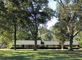 642 Armstrong Rd, Delhi, LA 71232