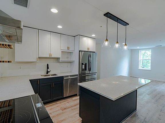 5th image of 2712 Odonnell St #5