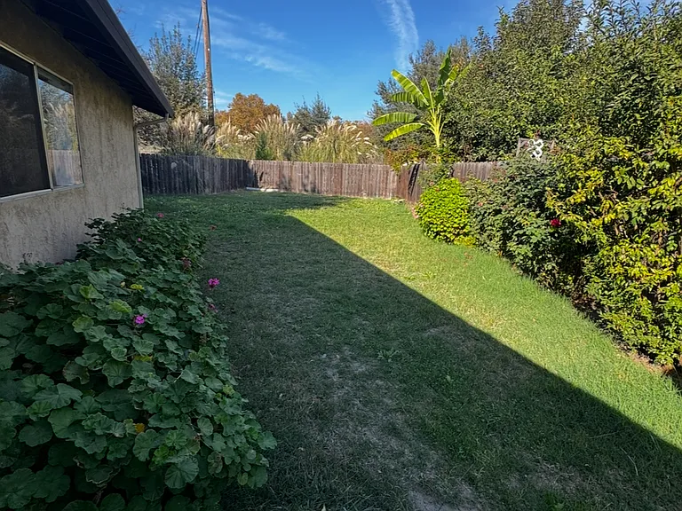 2745 Canyon Creek Dr — Photo 16