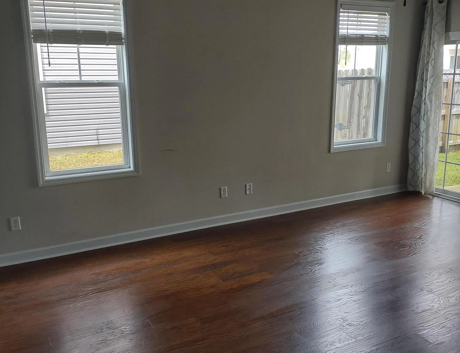3 bed, 2.5 bath, $1,695 — Photo 4