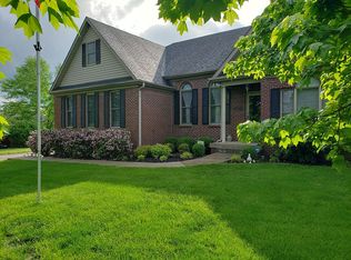 905 Oatfield Rd, Harrodsburg, KY 40330