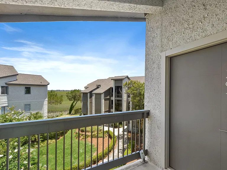 297 Moss Oak Cir — Photo 17