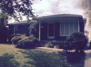 8104 Smithton Rd, Louisville, KY 40219