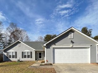 6312 Birch Pond Rd, Greensboro, NC 27410
