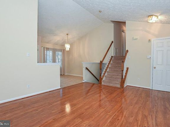 4th image of 62 Grand Teton Dr