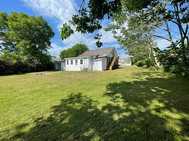 556 Victor Ave — Photo 30