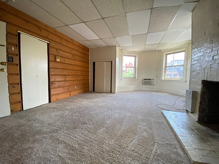 366 S Negley Ave — Photo 41