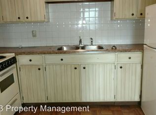508 Douglas St APT 01, Bloomington, IL