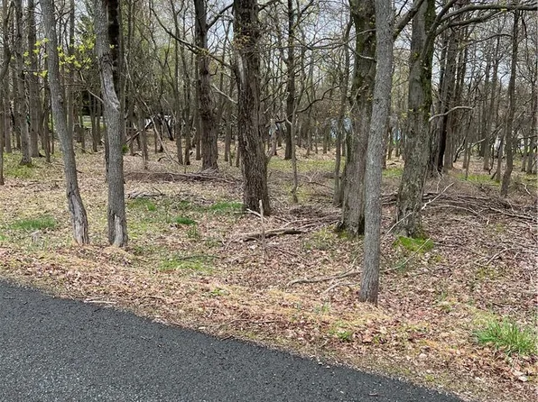 255 Pontiac Path #12, Pocono Lake, PA 18347