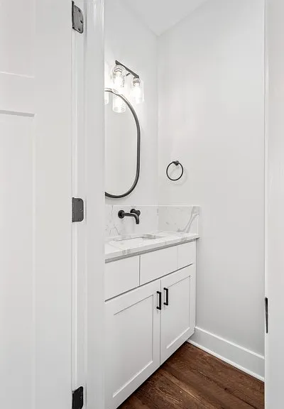 377 Beechcroft Rd — Photo 7