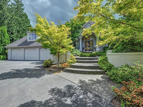 2nd image of 16814 227th Ave NE