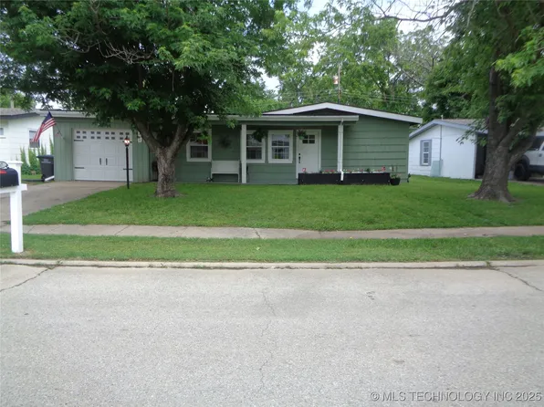 417 Sooner Rd, Bartlesville, OK 74003
