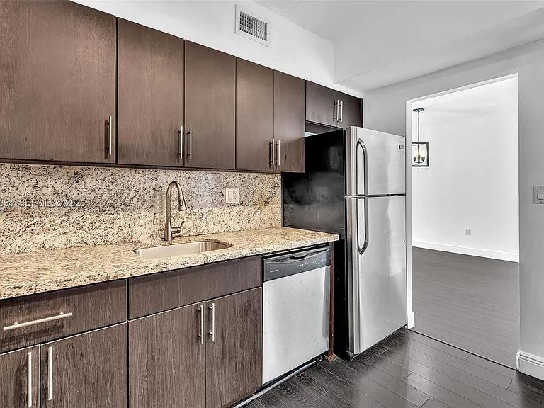 500 Bayview Dr #228 — Photo 12
