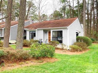 832 Green Ridge Dr, Raleigh, NC 27609