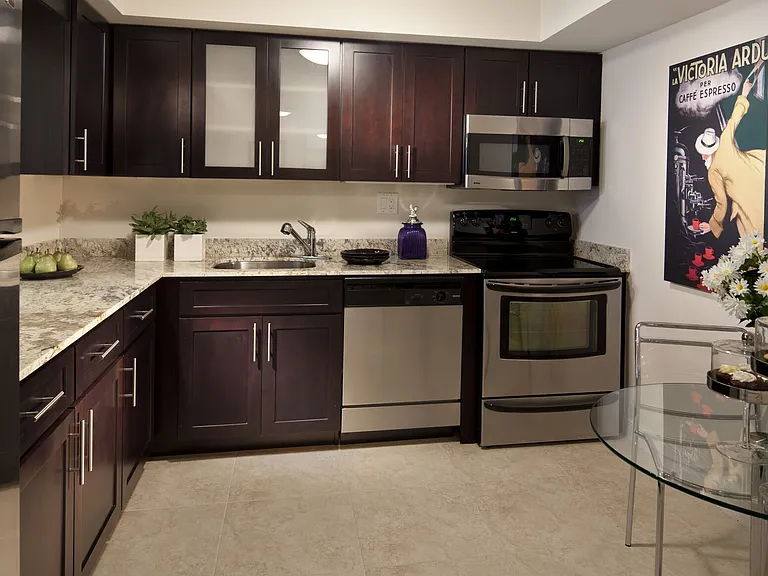 Beach Place — Photo 9
