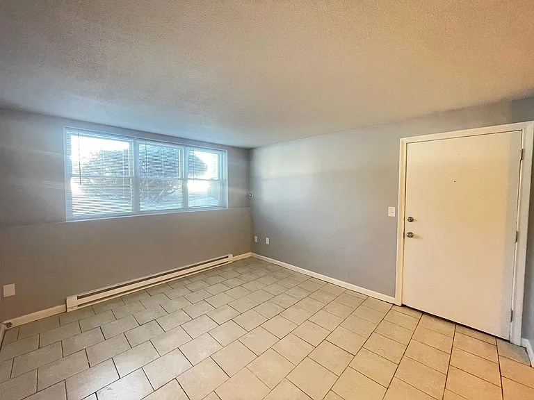 181 Loudon Rd #302 — Photo 9