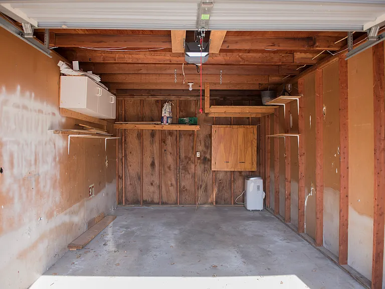 950 5th Ave W #D — Photo 20
