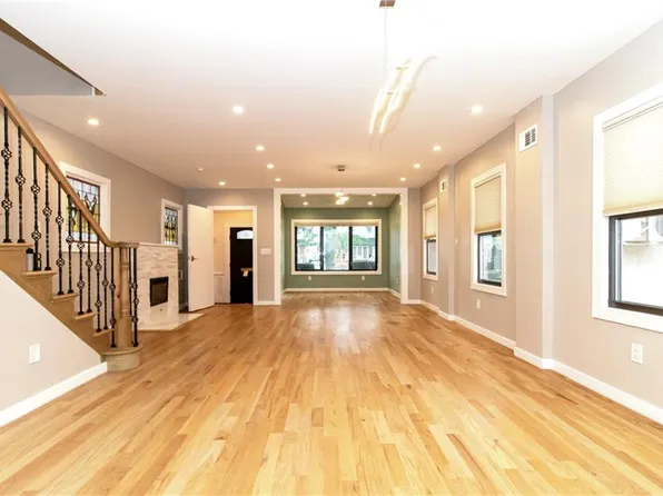 3216 Avenue J image 8 of 36