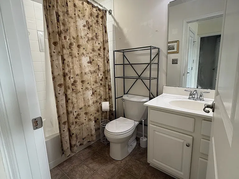 758 S Macon St — Photo 36