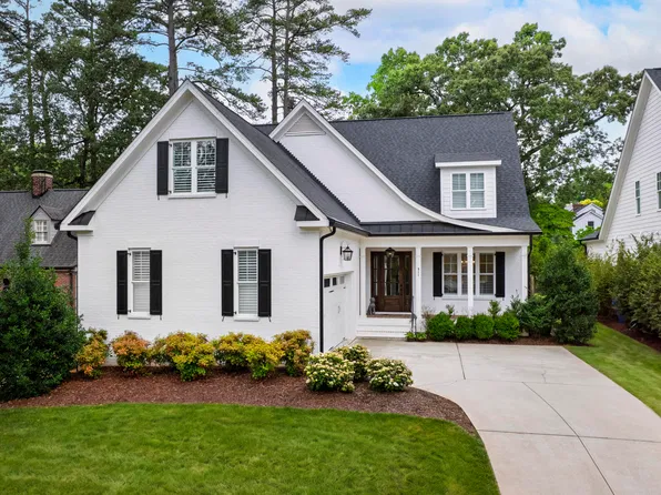 911 Canterbury Rd, Raleigh, NC 27607