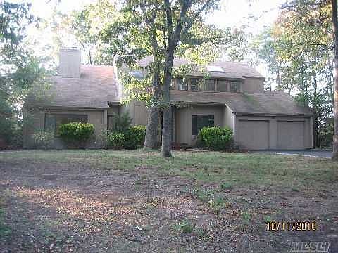 1st image of 7 Stony Hollow Ct