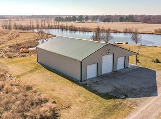 17503 McDow Rd, Dow, IL 62022