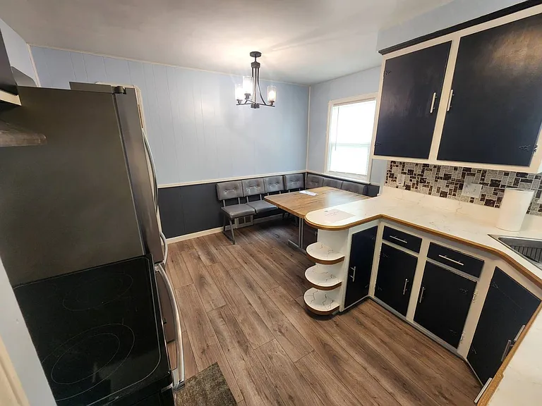 2506 Torrington Ave — Photo 20