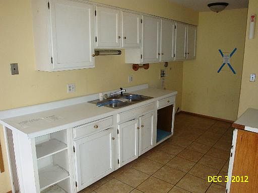 4th image of 1345 Kingsbury Dr Unit 1