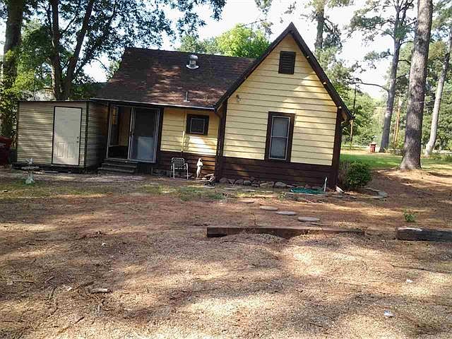 1st image of 201 N Cypress St