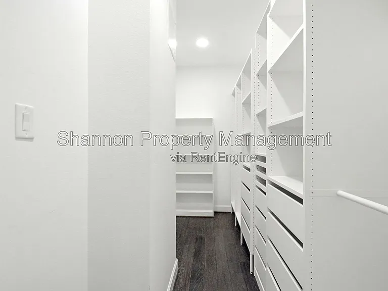 849 Fisher St #D — Photo 30