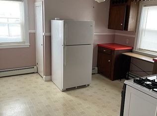 83 Windsor Rd, Pawtucket, RI 02861