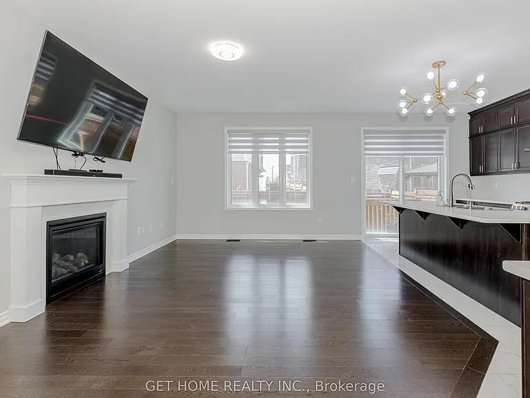 1338 Kovachik Blvd — Photo 10