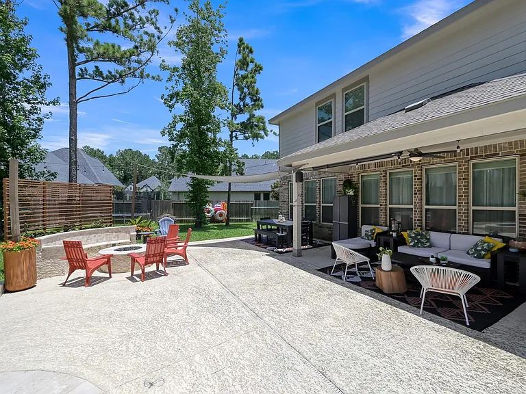 508 Loft Ct — Photo 4