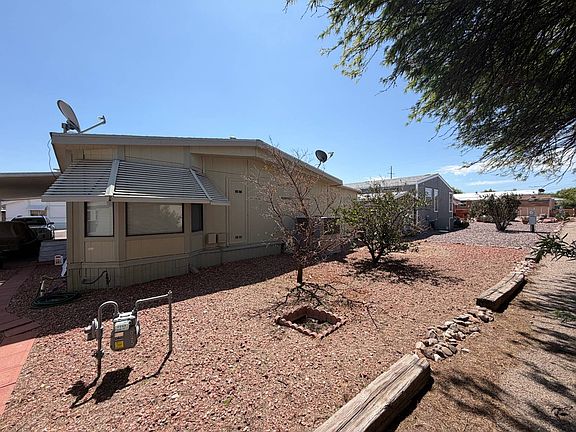 2nd image of 4675 S Harrison Rd Unit 186