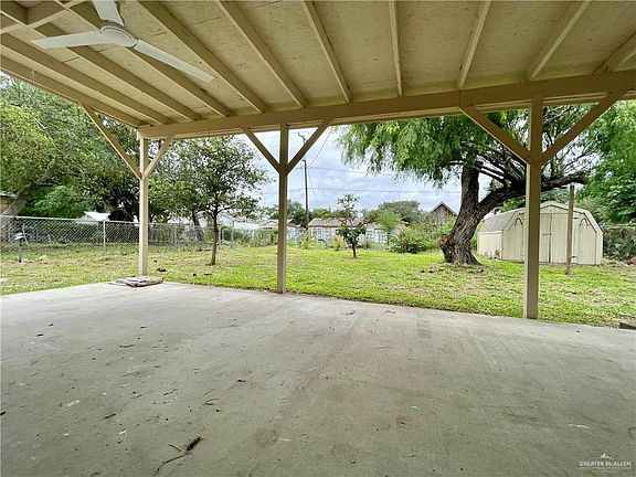 4th image of 1009 S 9th Ave