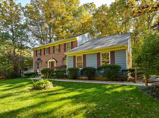 11903 Latigo Ln, Oakton, VA 22124