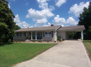 242 Ridgeview Dr, New Haven, KY 40051