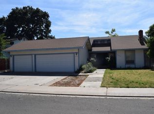 925 Chardonnay Way, Modesto, CA 95351