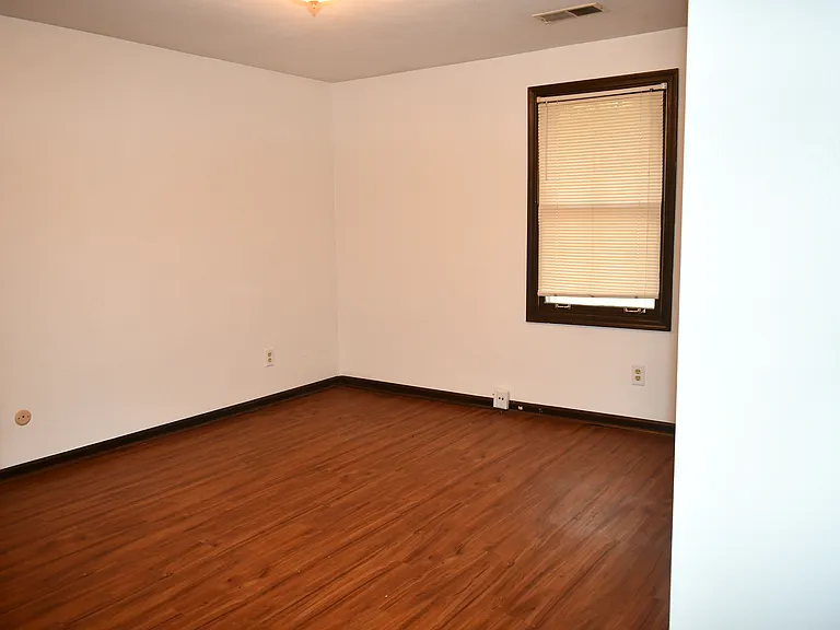 4124 Alhambra Dr #4124 — Photo 5