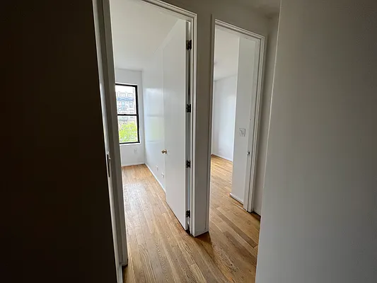 Rented by CITY SKYLINE REALTY INC | media 13