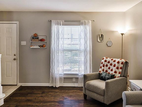 5th image of 4146 Paule Ave