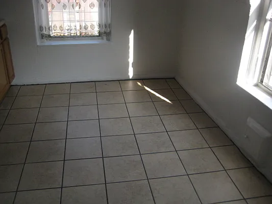 Rented by PMG Real Estate  | media 12