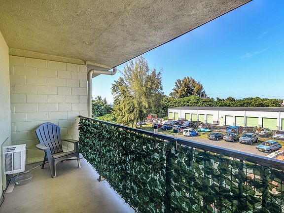 5th image of 355 Kalanianaole Ave APT 316