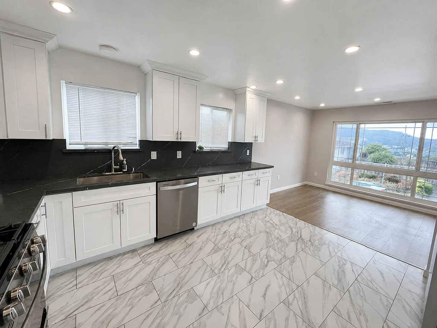 4 bed, $5,000 — Photo 3