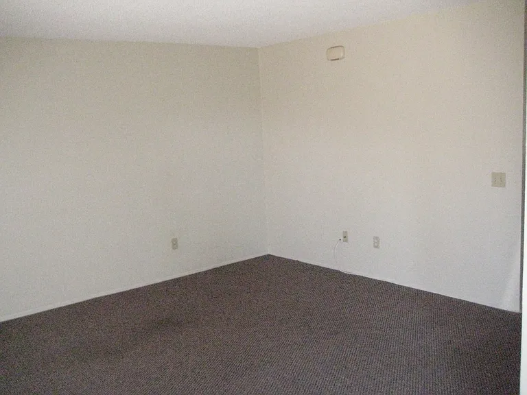 4797 A St #4 — Photo 6