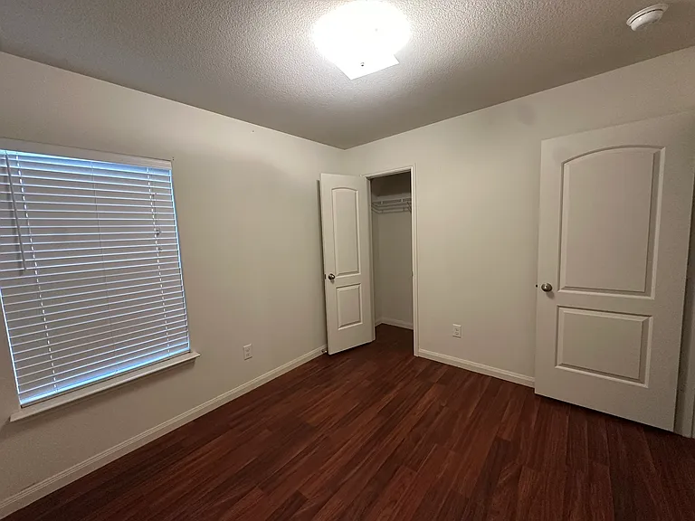 1818 Clegg St — Photo 19