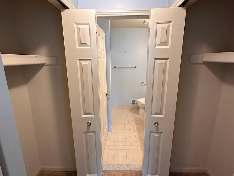 3050 Cloverly Ln — Photo 16