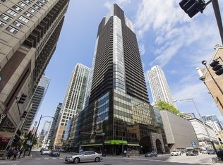 10 E Ontario St APT 2008, Chicago, IL 60611