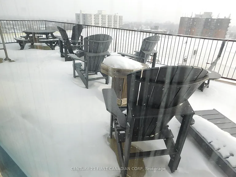 744 Wonderland Rd S #803 — Photo 34